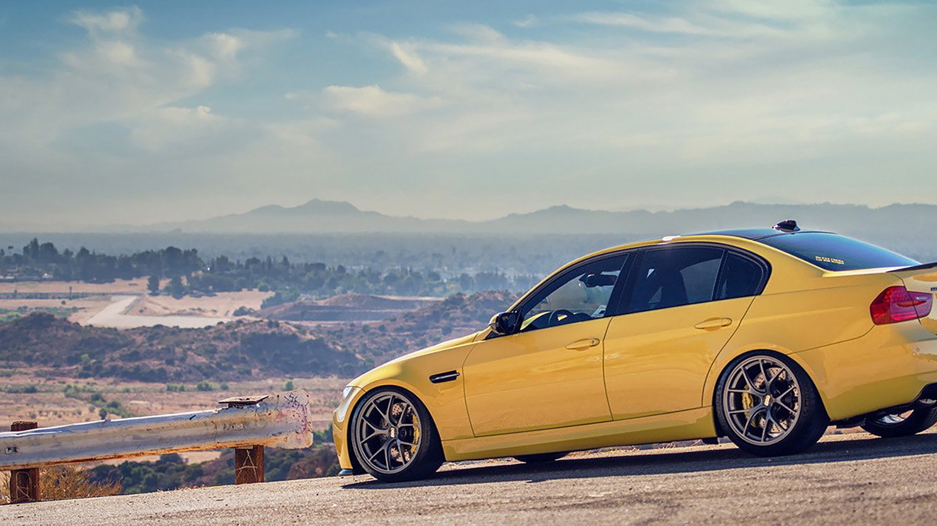 FBSPORTS-德甲“环保球场”建设与社会责任实践分析