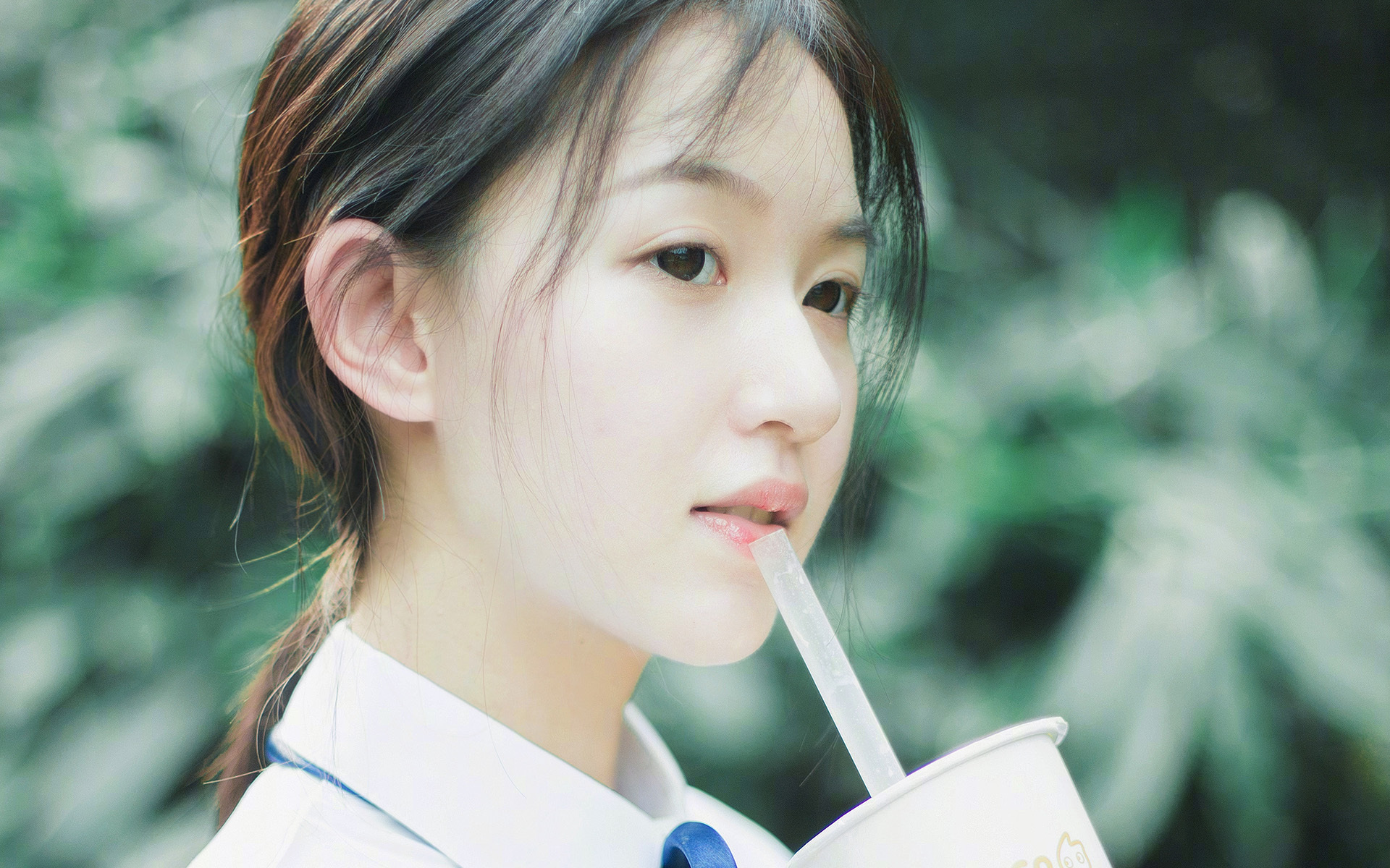 FB体育登录入口-英超防守策略调整后对抗犯规率变化分析,英超最佳防守