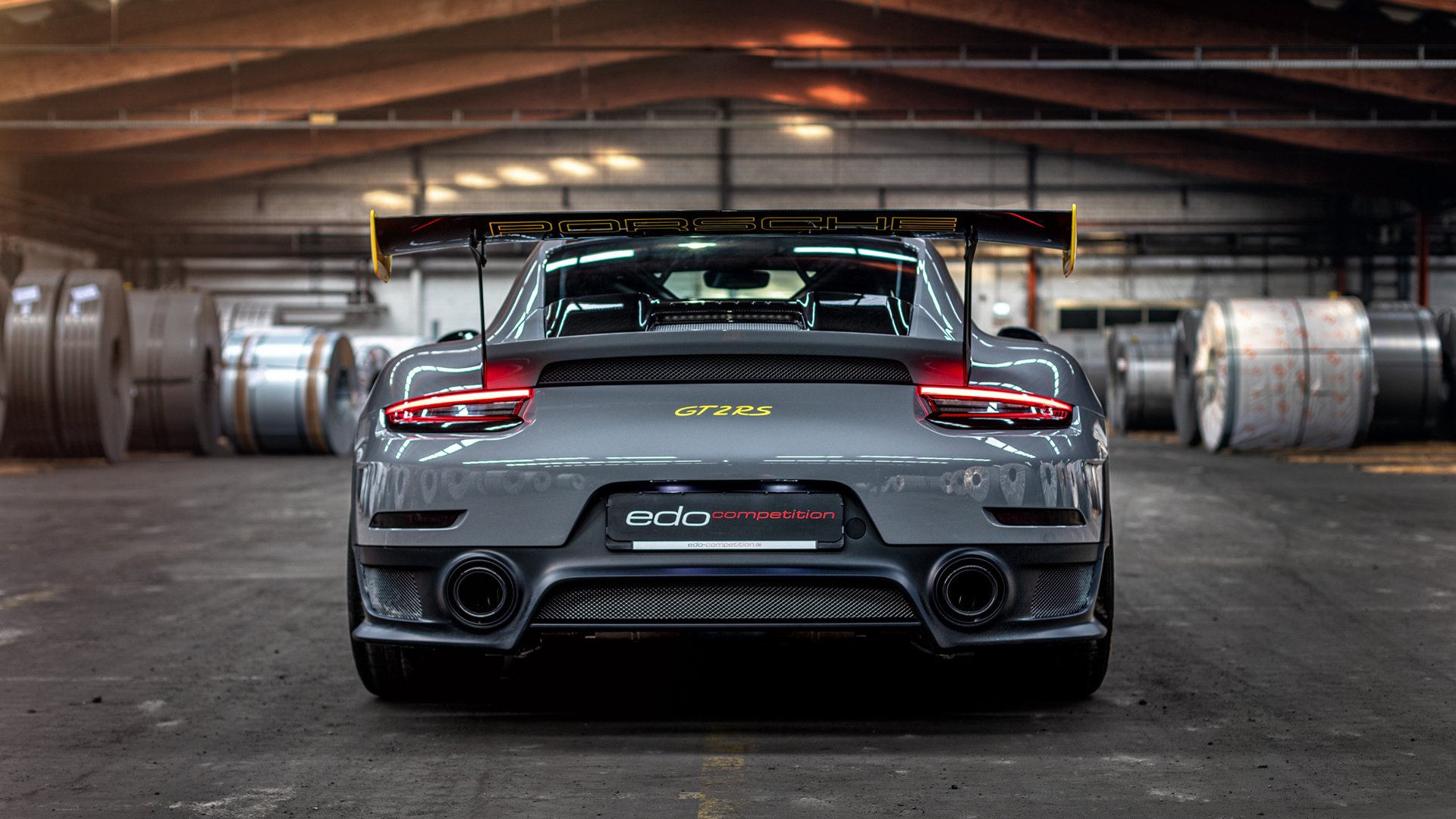 FB体育官网平台-足球公益:联赛中的慈善行动与社会责任,足球公益活动标语